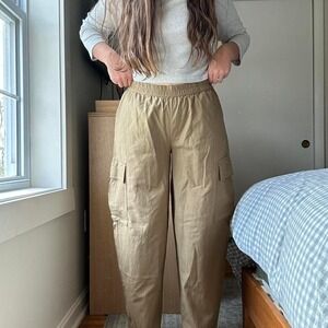 Universal Thread Tan Brown Loose Cargo Barrel Pants Size Medium